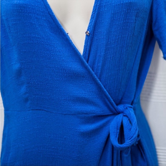 👗 Lulu’s 👗 Royal Blue Wrap Dress - S - Picture 4 of 12